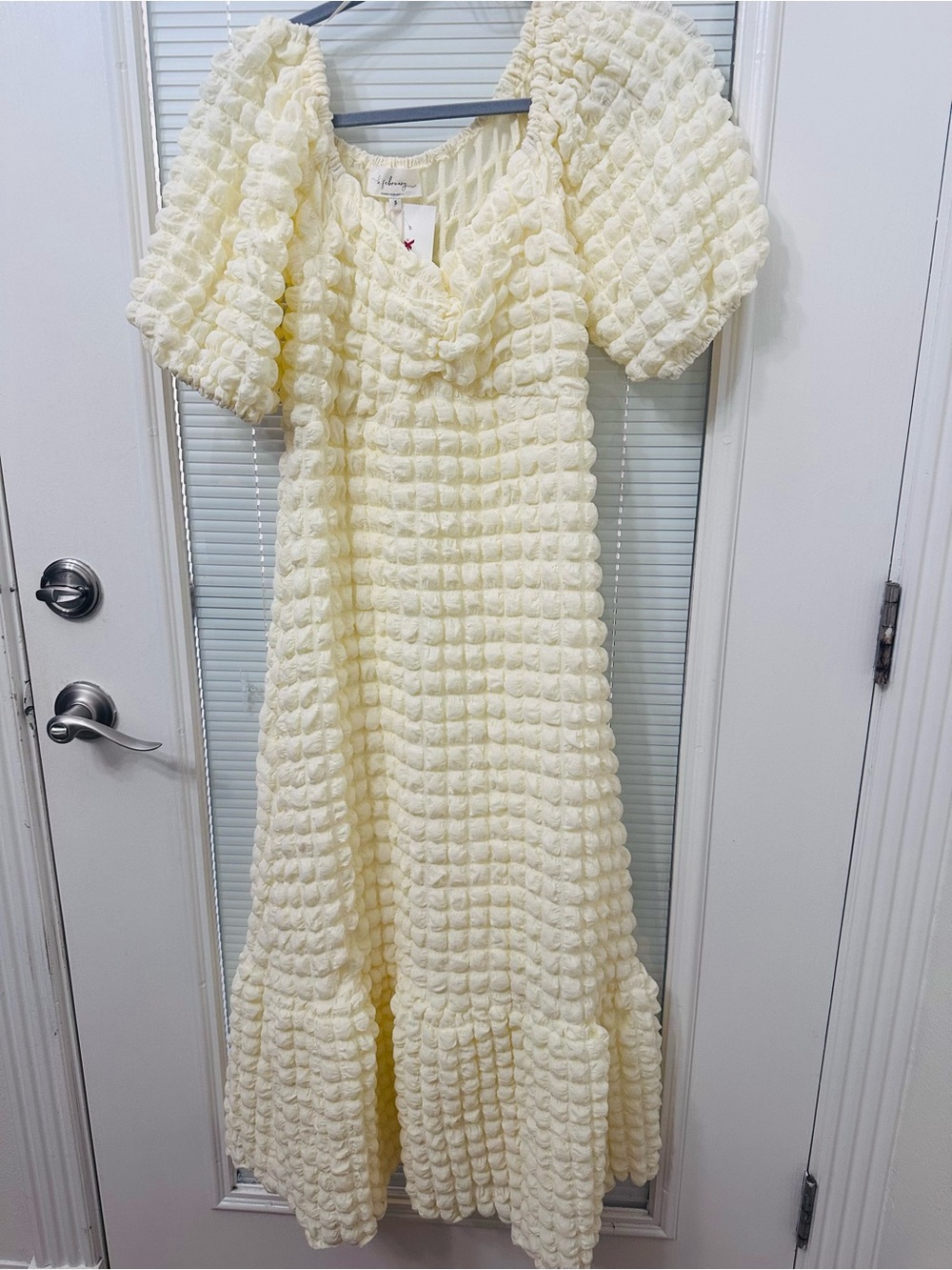 Butter yellow Puff-Sleeve Textured Maxi Dress - Women